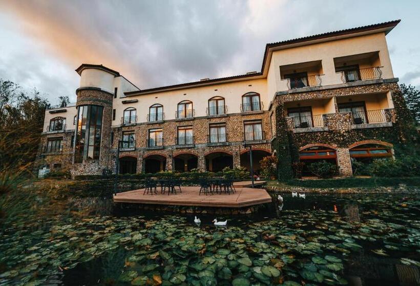 ホテル Los Mandarinos Boutique  And Spa