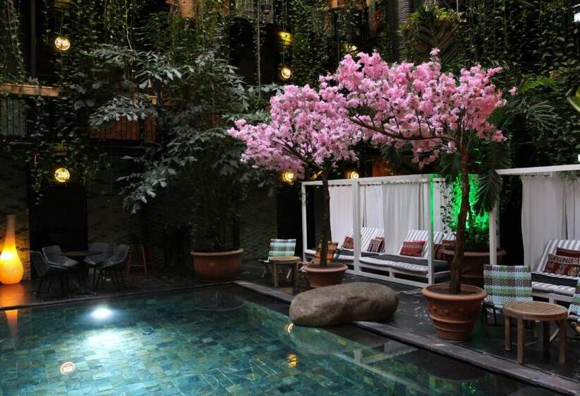 هتل Manon Les Suites Guldsmeden