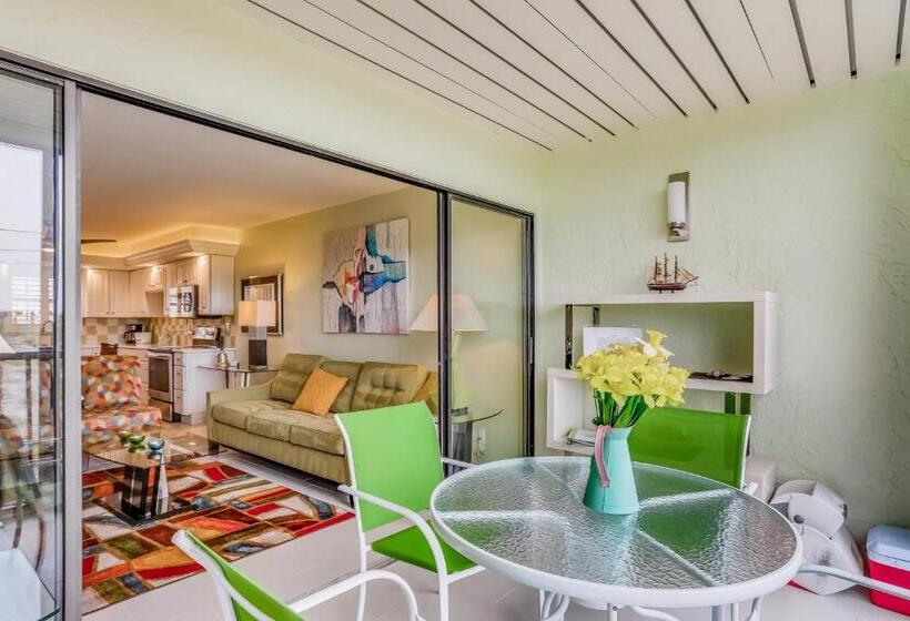 فندق Marco Bay Resort At Anglers Cove