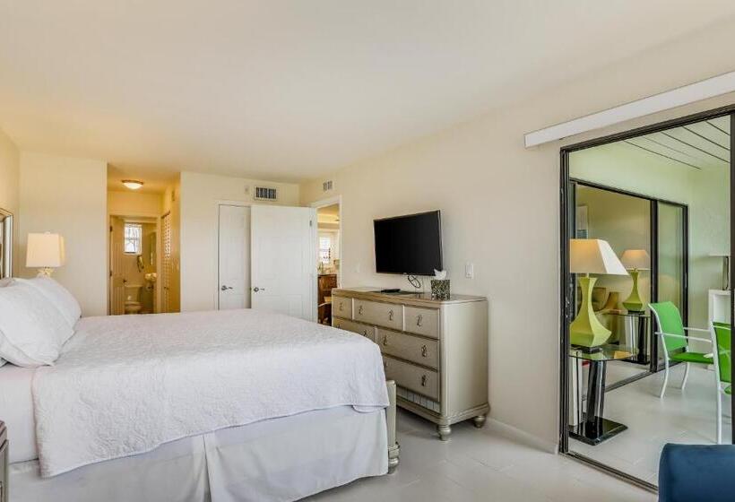 فندق Marco Bay Resort At Anglers Cove