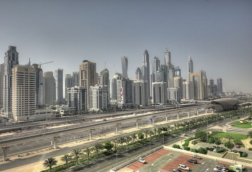 Marina View Deluxe Hotel Apartment