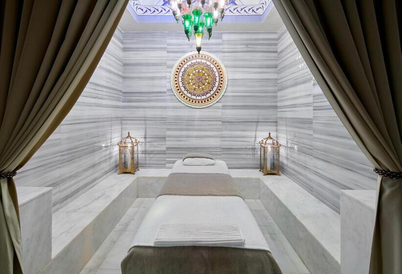 هتل Maxx Royal Belek Golf Resort