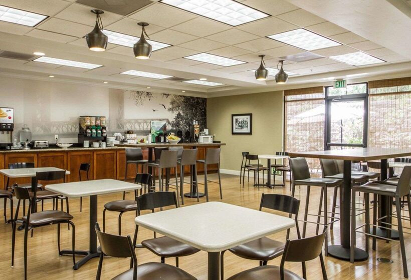 Med Park, Ascend Hotel Collection