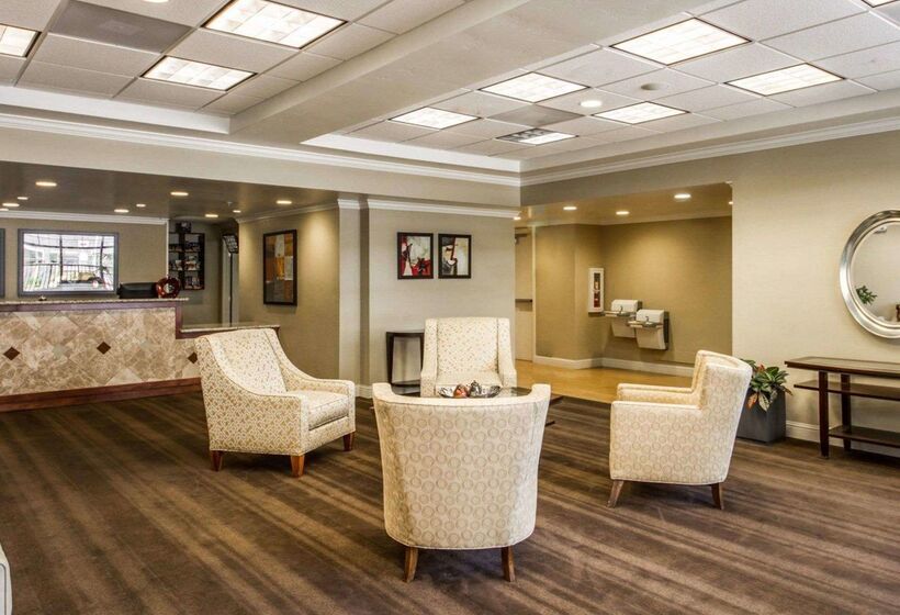 Med Park, Ascend Hotel Collection