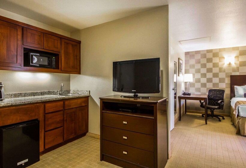 Med Park, Ascend Hotel Collection