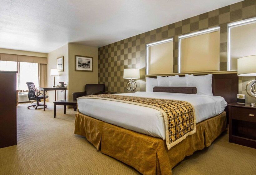 Med Park, Ascend Hotel Collection