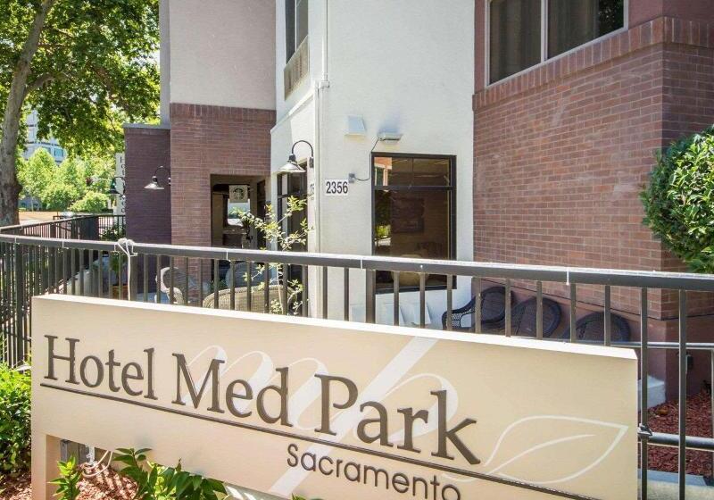 Med Park, Ascend Hotel Collection