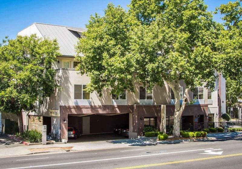 Med Park, Ascend Hotel Collection