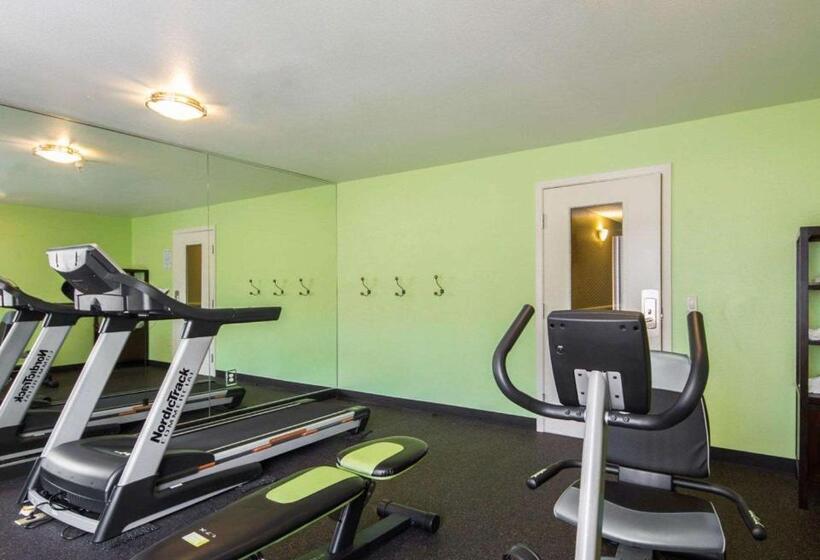 Med Park, Ascend Hotel Collection