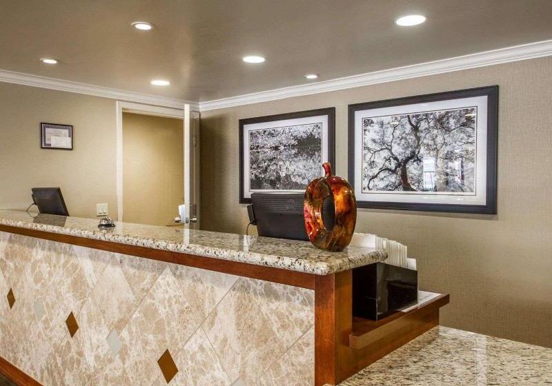 Med Park, Ascend Hotel Collection