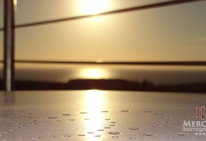 ホテル Mercury Boutique