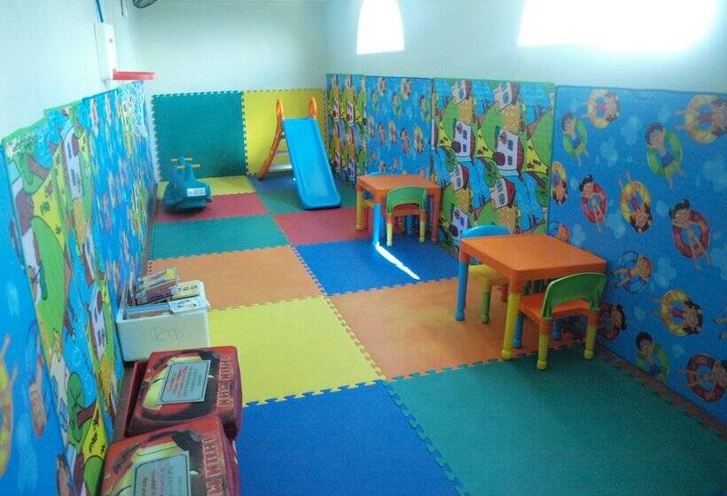 هتل Millenia Suites