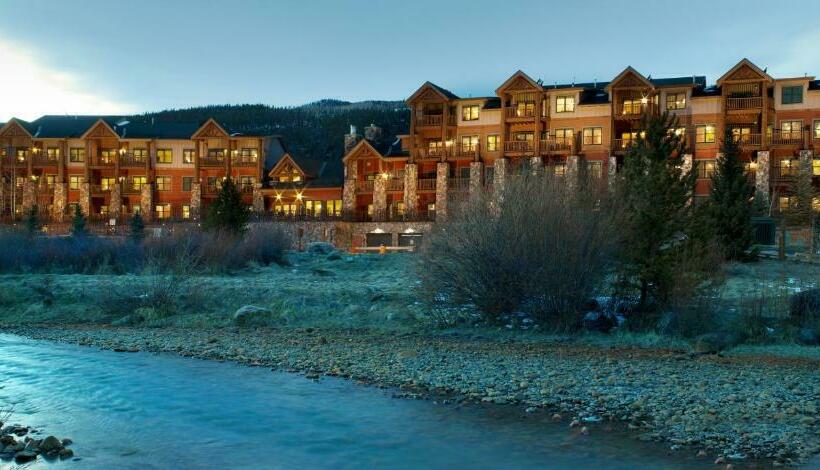 ホテル Mountain House By Keystone Resort