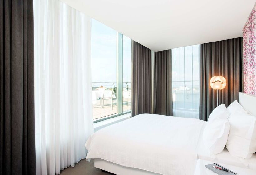 호텔 NH Bratislava Gate One