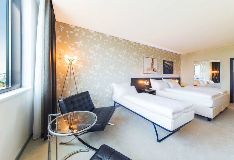 호텔 NH Bratislava Gate One