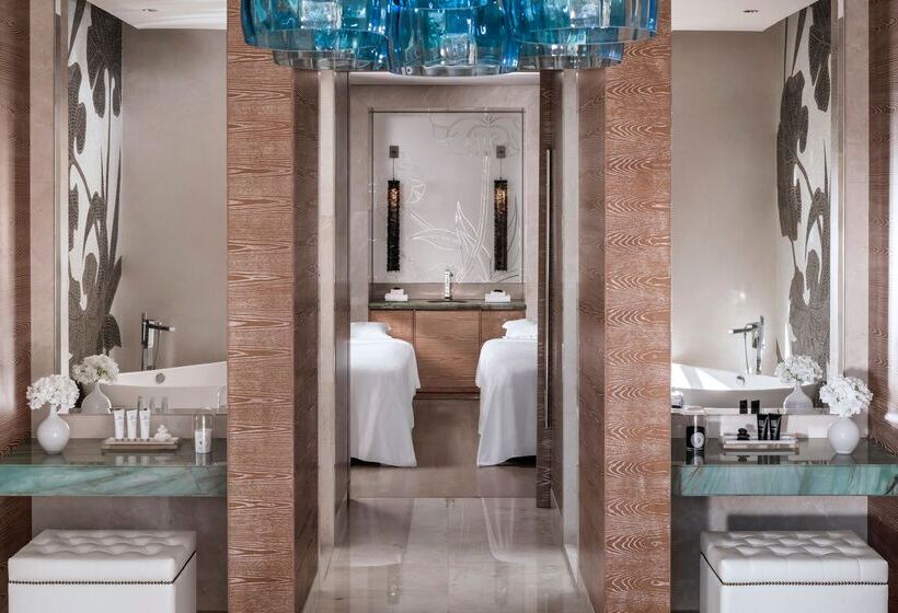 Отель One&only The Palm Dubai