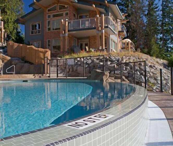 בית מלון כפרי Painted Boat Resort Spa And Marina