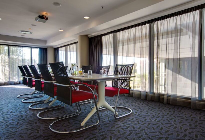 酒店 Park Inn Sandton