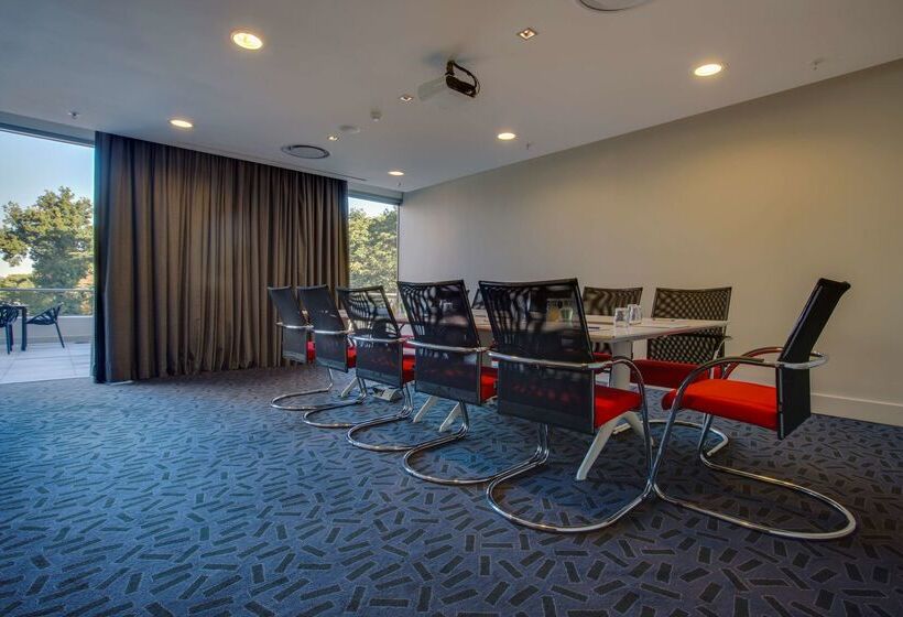 酒店 Park Inn Sandton