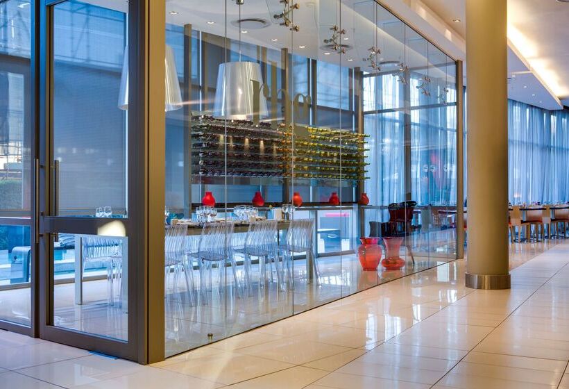 酒店 Park Inn Sandton