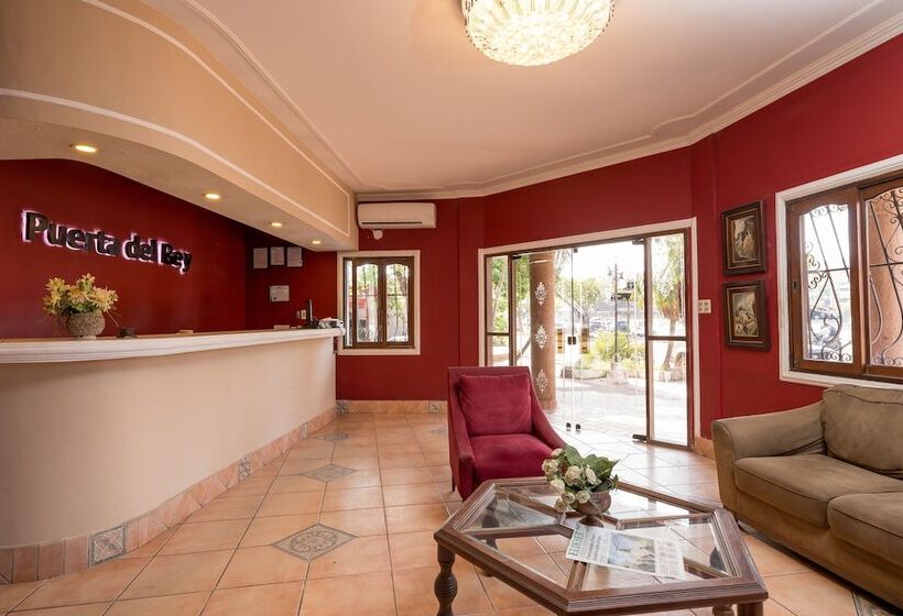 هتل Puerta Del Rey