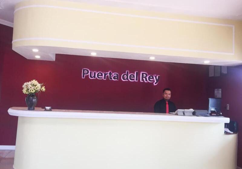 هتل Puerta Del Rey