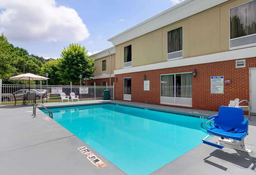 فندق Quality Inn & Suites Decatur  Atlanta East