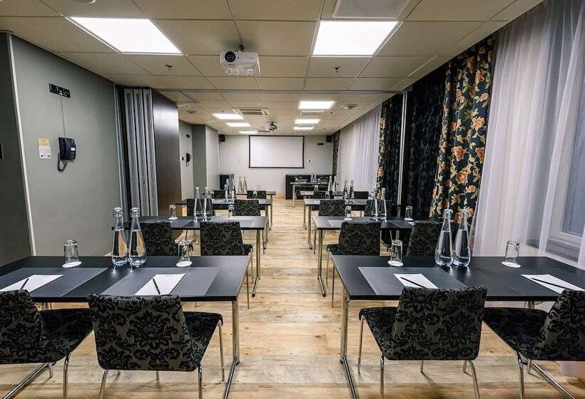 Radisson Sonya Hotel, St. Petersburg