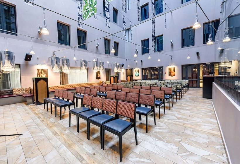 Radisson Sonya Hotel, St. Petersburg