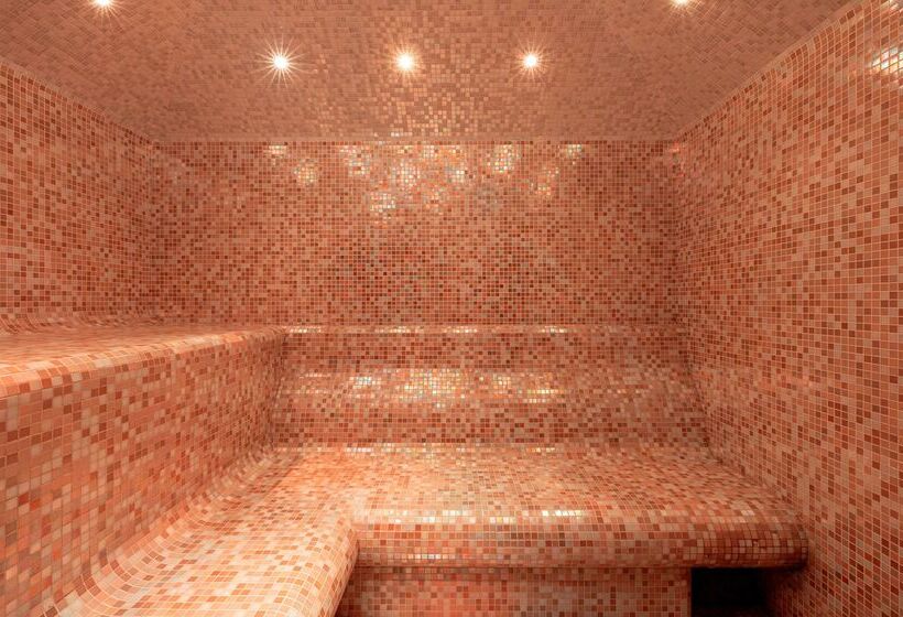 Radisson Sonya Hotel, St. Petersburg