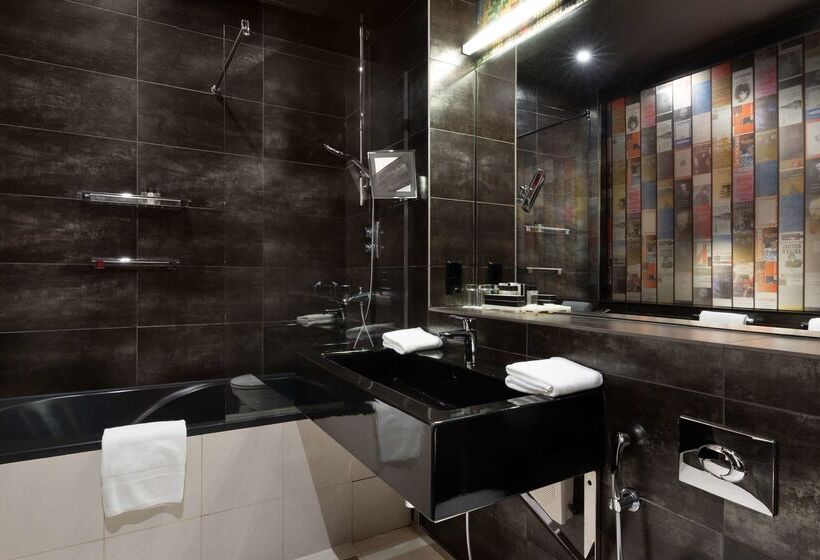 Radisson Sonya Hotel, St. Petersburg