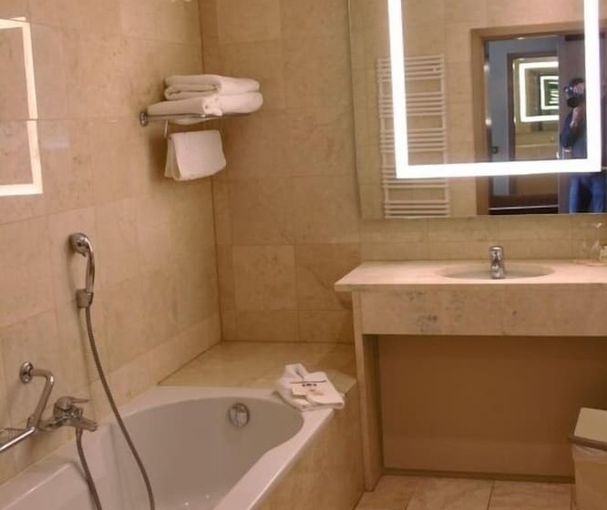 Hotel Restaurant Weinebrugge