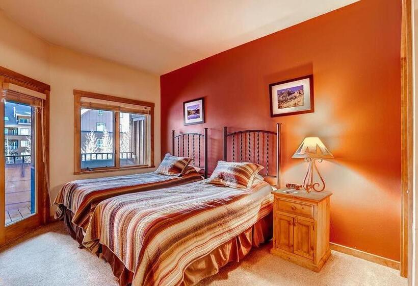 ホテル River Run Village