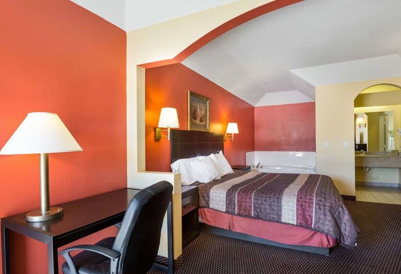 호텔 Rodeway Inn & Suites