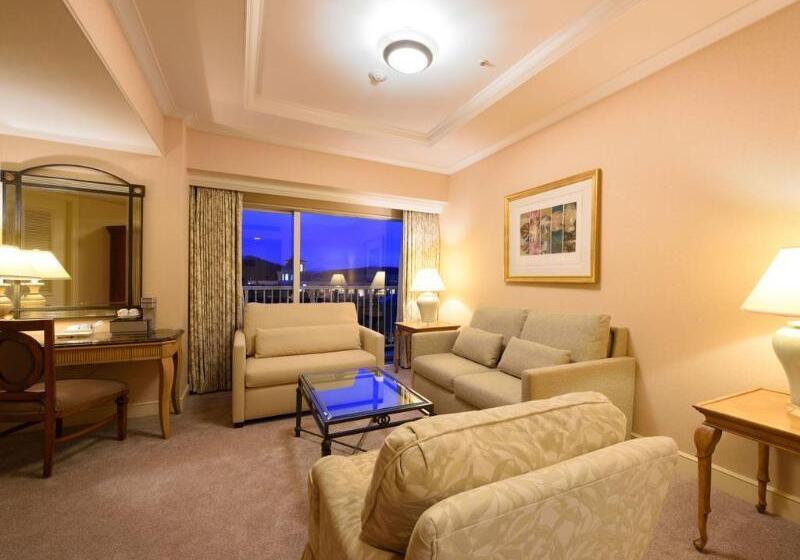 هتل Sendai Royal Park