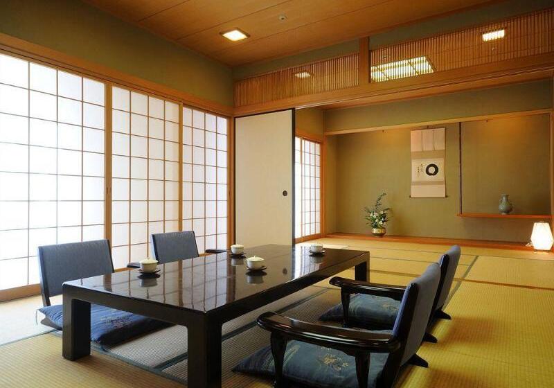 هتل Sendai Royal Park