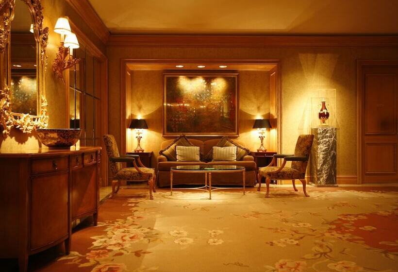 호텔 Sendai Royal Park