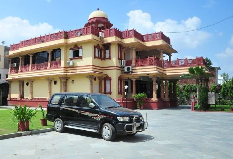 ホテル Siddhartha Palace