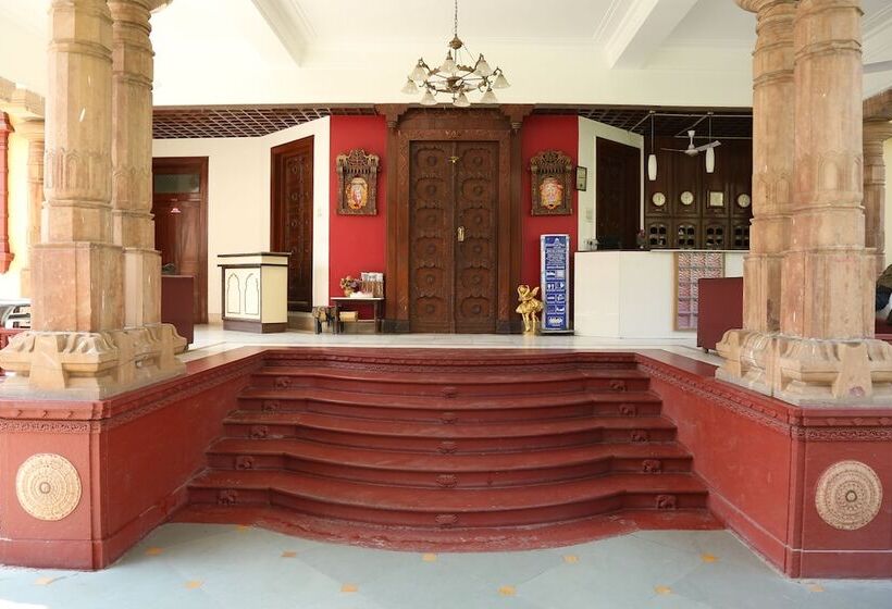 ホテル Siddhartha Palace