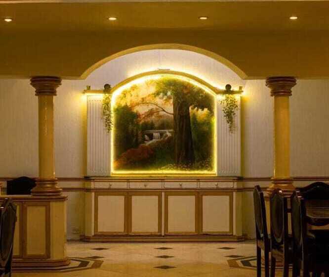 ホテル Siddhartha Palace