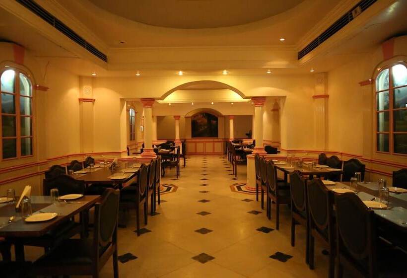 ホテル Siddhartha Palace