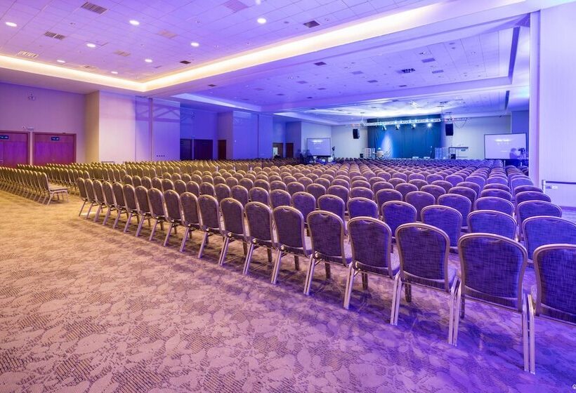 Sonesta Hotel Osorno