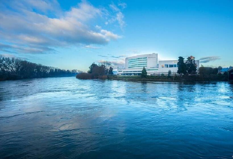 Sonesta Hotel Osorno