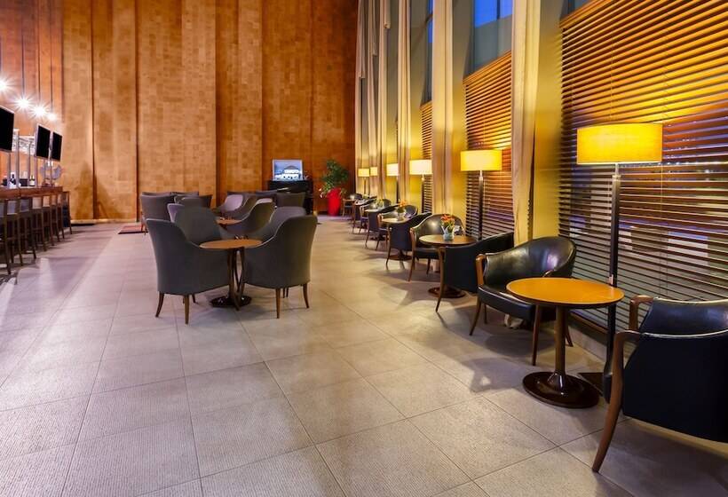 Sonesta Hotel Osorno