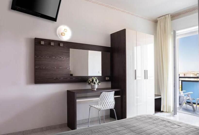 Отель Stacchini