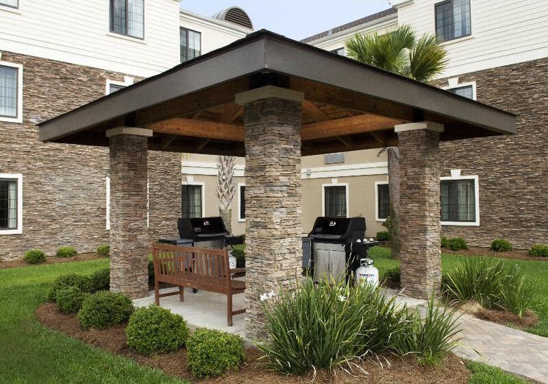 فندق Comfort Inn & Suites