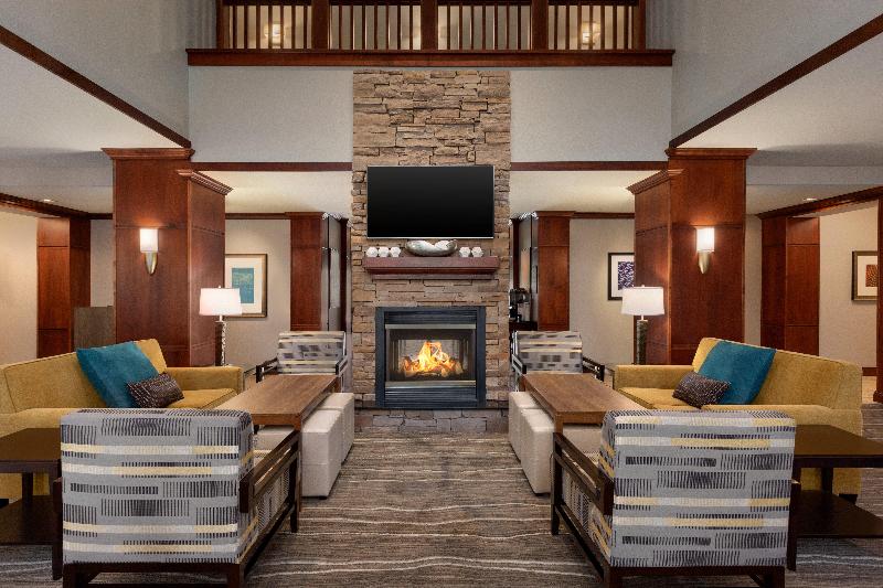 فندق Staybridge Suites Tampa East  Brandon, An Ihg