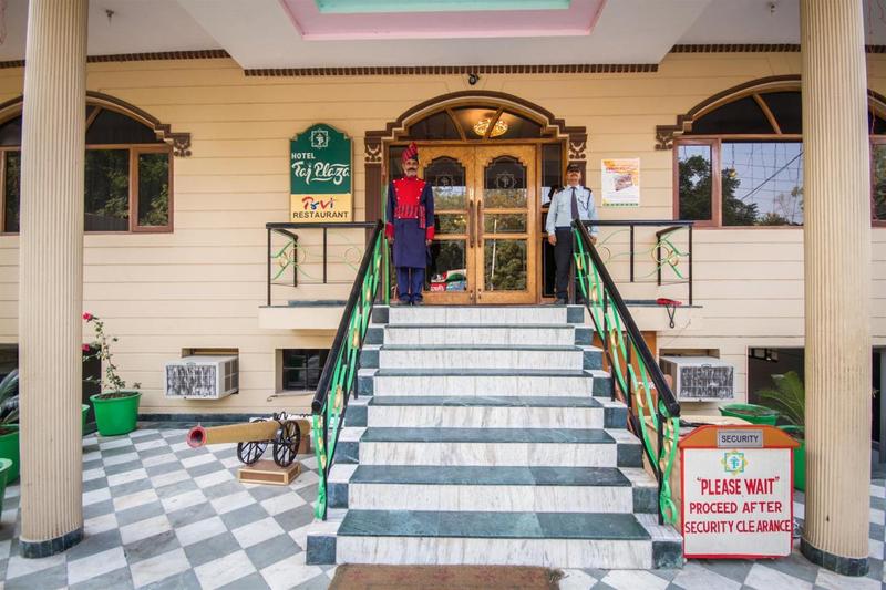 Отель Taj Plaza, Vip Road, Agra