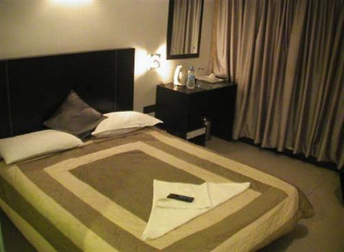 Fotos del hotel T.a.p. Gold Crest:  8