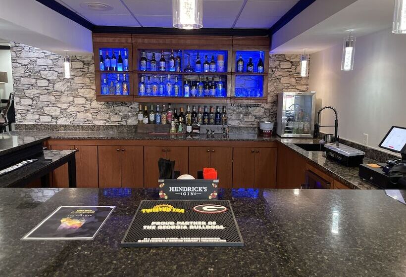 ホテル The Paragon Of Golden Isles